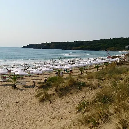 Nedev's In Kavatsi Area Apartament