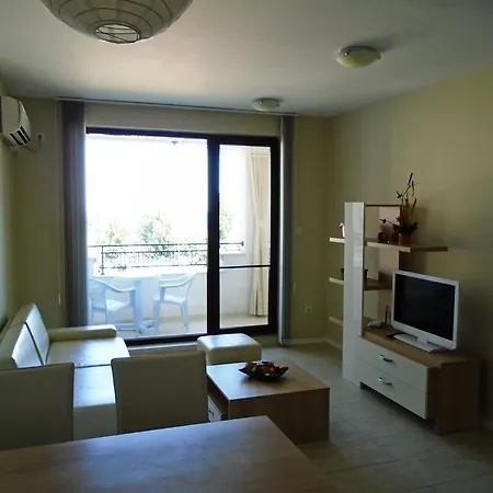 Nedev's In Kavatsi Area Appartement *