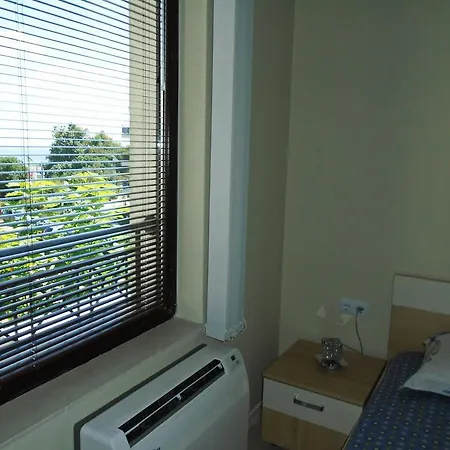 Apartment Nedev's In Kavatsi Area