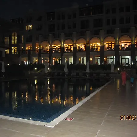 Nedev's In Kavatsi Area شقة