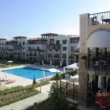 Nedev's In Kavatsi Area سوزوبول